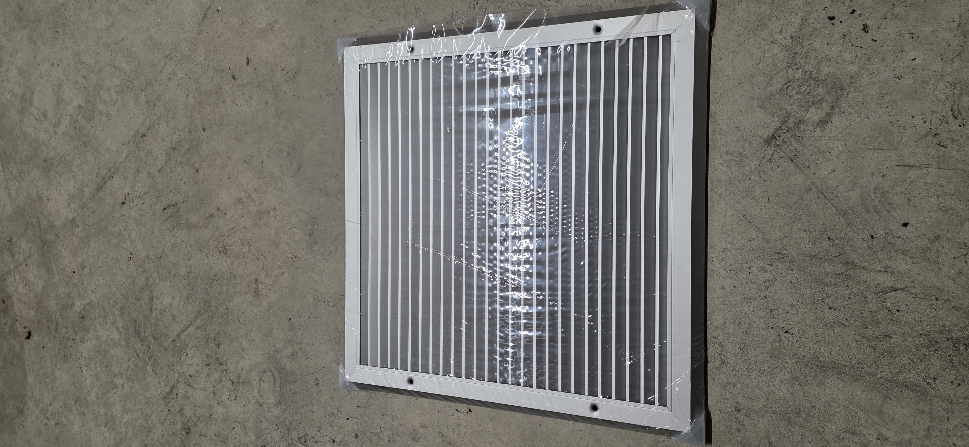 450x450mm Wall Grille